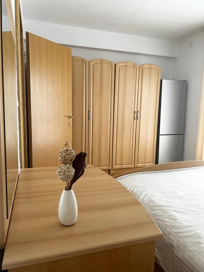 D.O.O. Yury Apartment Trogir Exterior photo
